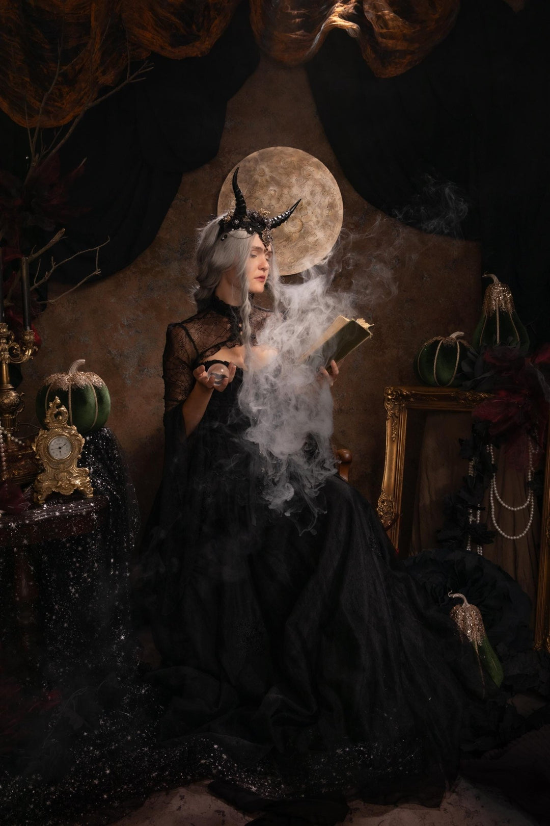 Black Horns Witch Crown: Gothic Wedding Headpiece, Pagan Fest – handmade floral hair accessory by magaela