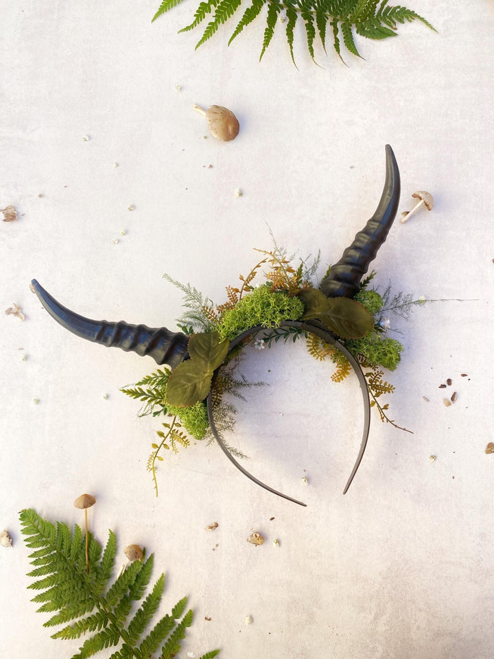 Woodland Horns Crown: Pagan Wiccan Headband, Fairycore Halloween – handmade floral hair accessory by magaela