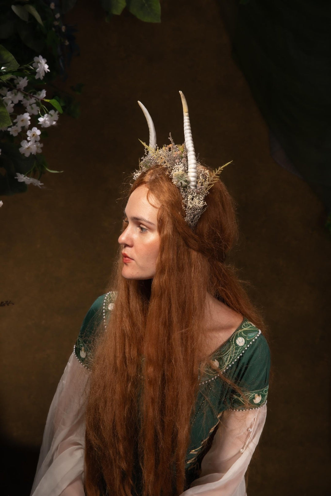 White Horns Flower Crown: Gothic Wedding Headpiece, Pagan Witch – handmade floral hair accessory by magaela