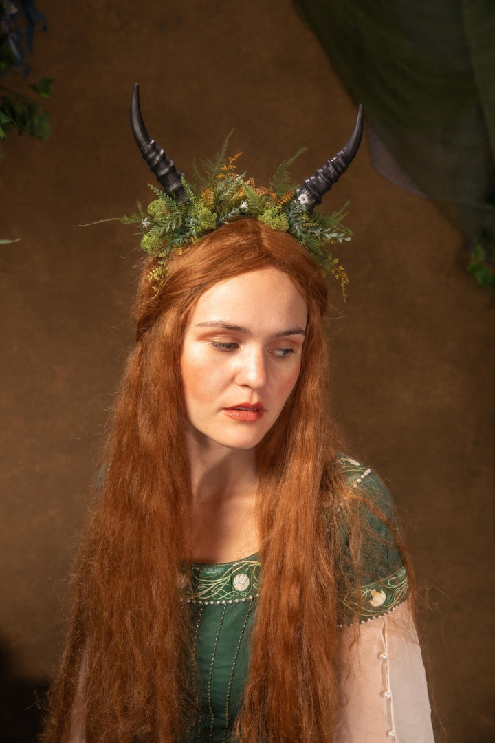 Woodland Horns Crown: Pagan Wiccan Headband, Fairycore Halloween – handmade floral hair accessory by magaela