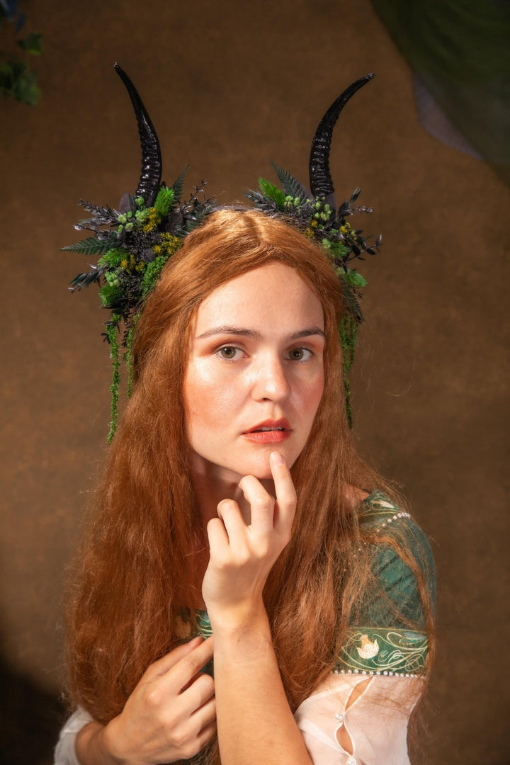Black Horns Crown: Fern & Woodland Headpiece - Pagan Wicca Samhain – handmade floral hair accessory by magaela
