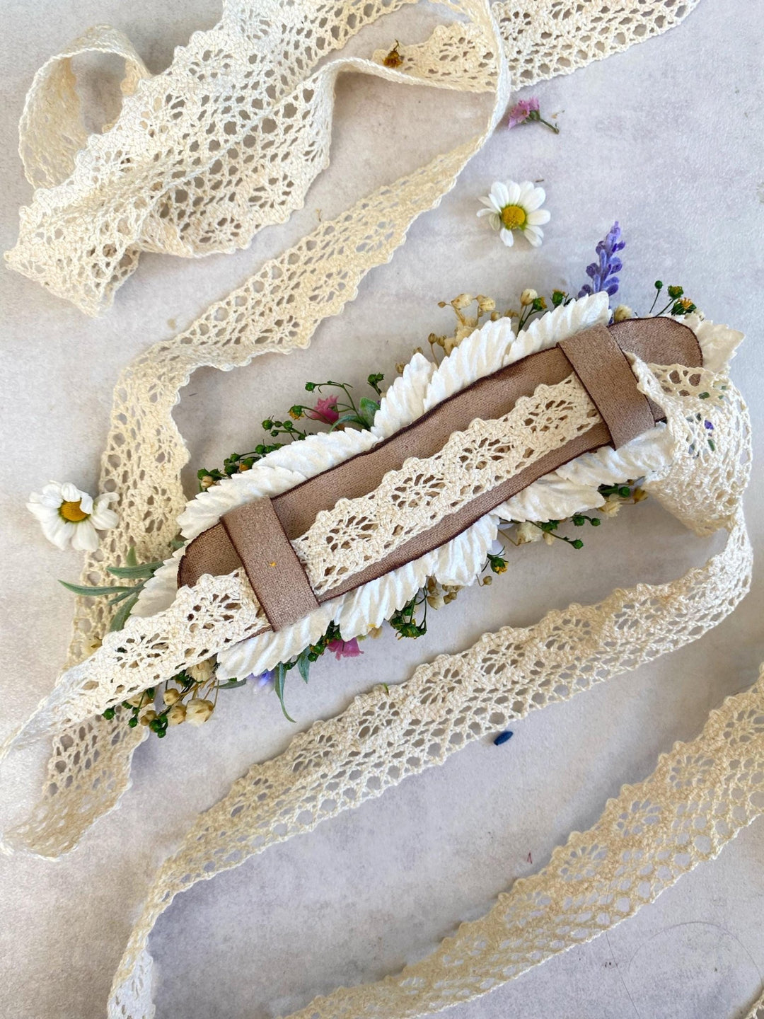 Floral Dog Collar: Lavender Daisy Flower Pet Collar - Wedding Accessory – handmade floral hair accessory by magaela