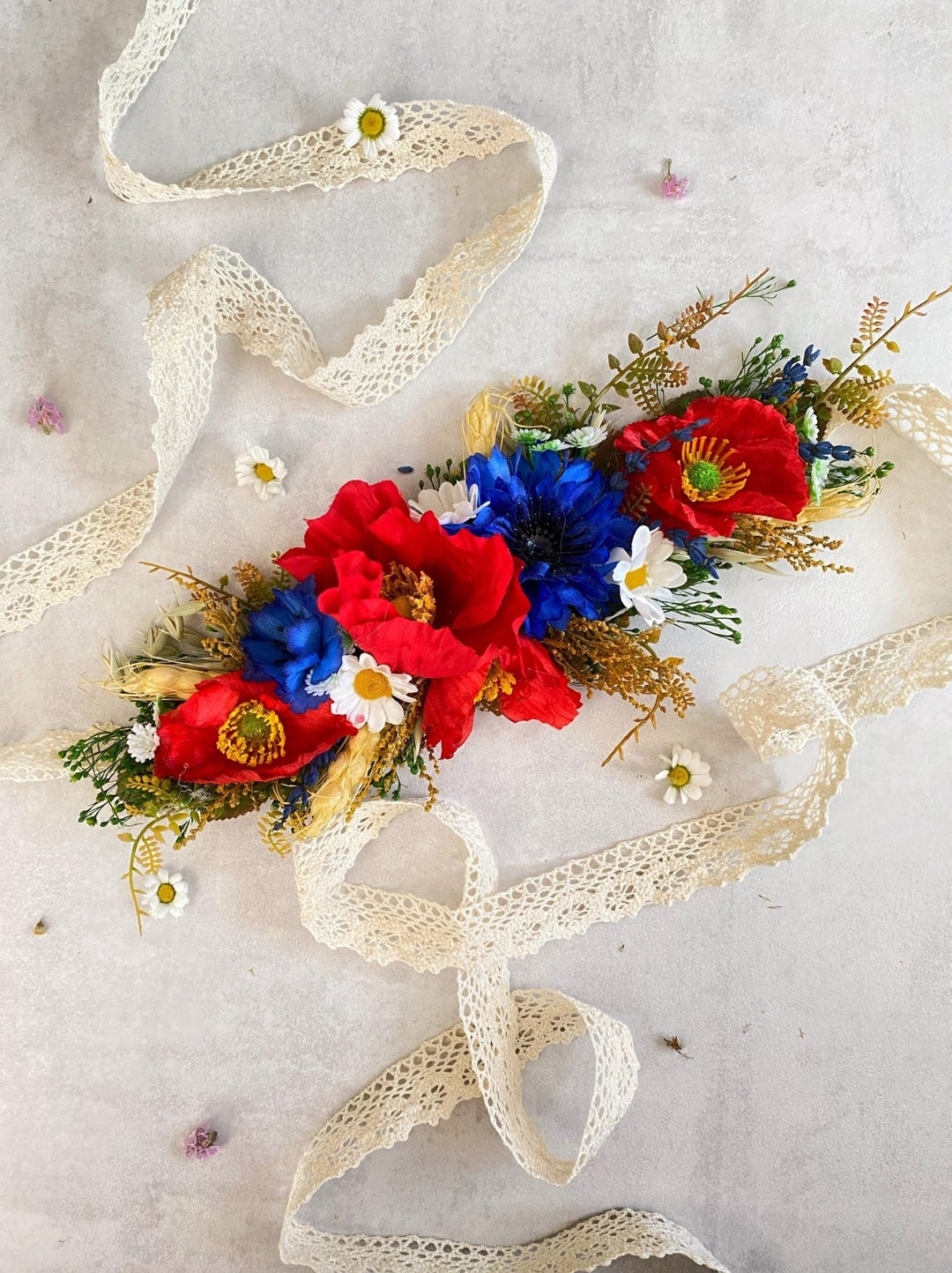 Floral Dog Collar: Folk Meadow Poppy Flower Design, Size L – handmade floral hair accessory by magaela