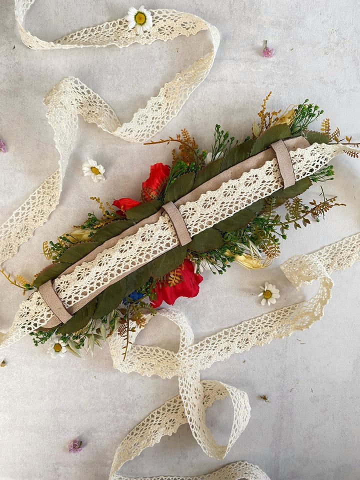 Floral Dog Collar: Folk Meadow Poppy Flower Design, Size L – handmade floral hair accessory by magaela