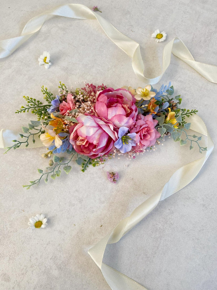 Floral Dog Collar: Garden Wedding Flower Collar, M Size – handmade floral hair accessory by magaela