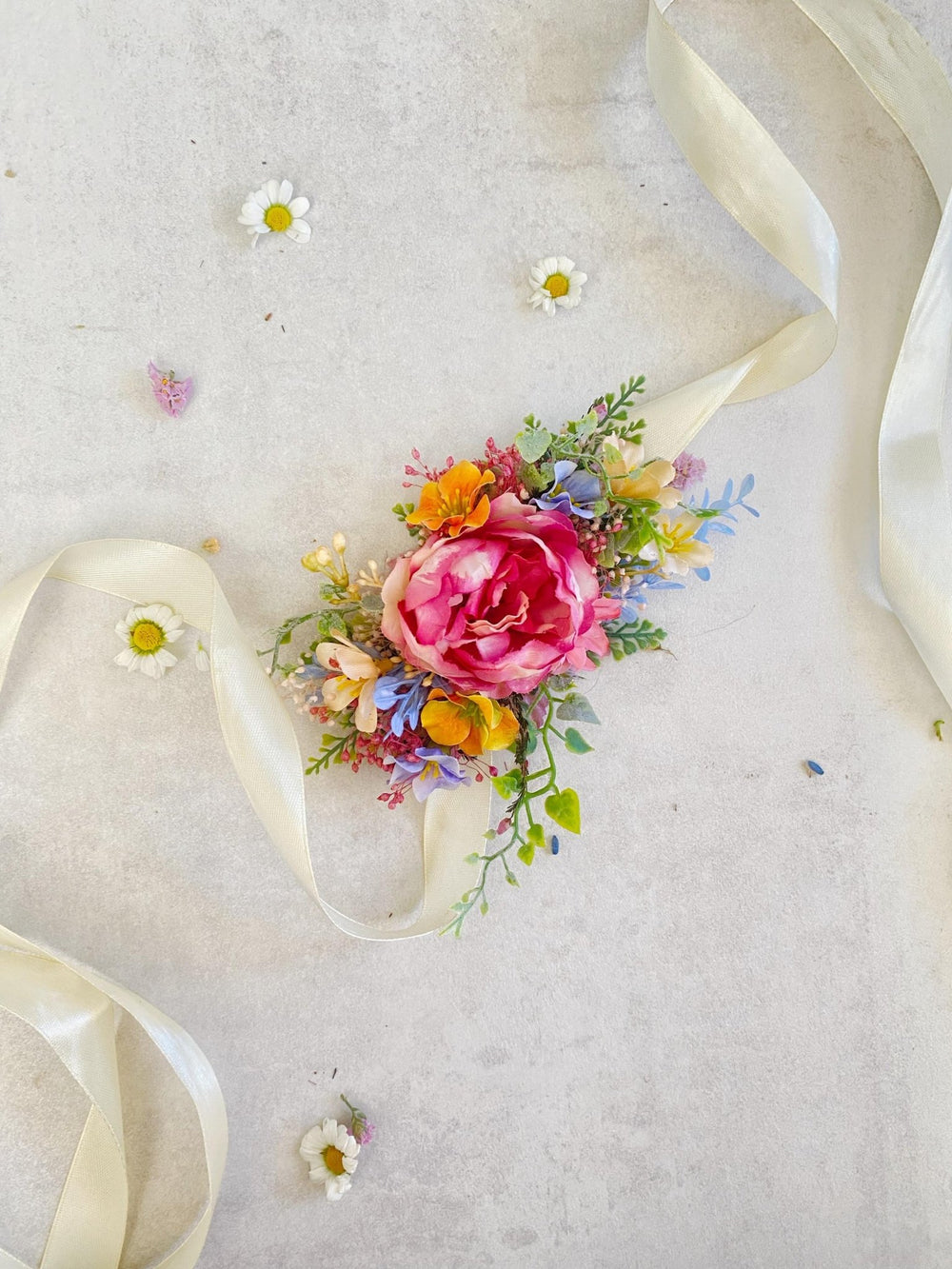 Floral Dog Collar - Garden Wedding Flower Collar (S Size) – handmade floral hair accessory by magaela