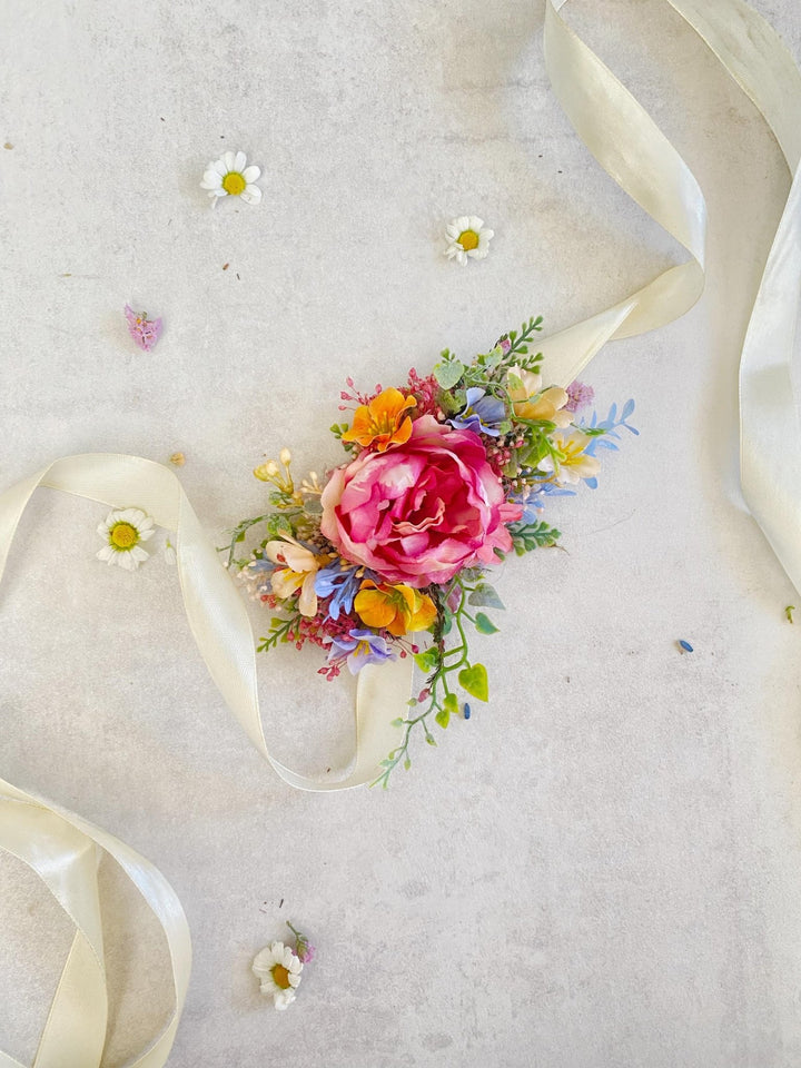 Floral Dog Collar - Garden Wedding Flower Collar (S Size) – handmade floral hair accessory by magaela