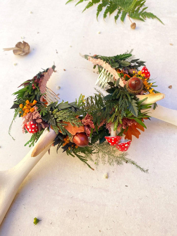Mushroom Antler Headpiece: Woodland Fairycore Crown – handmade floral hair accessory by magaela