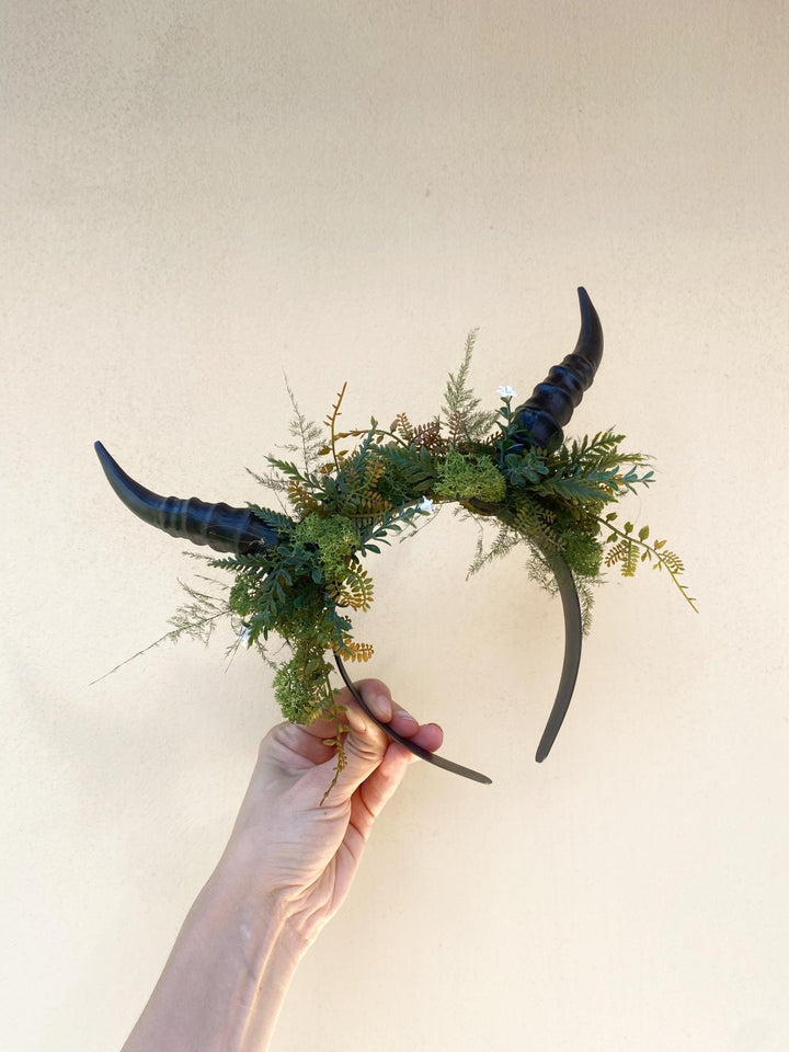 Woodland Horns Crown: Pagan Wiccan Headband, Fairycore Halloween – handmade floral hair accessory by magaela