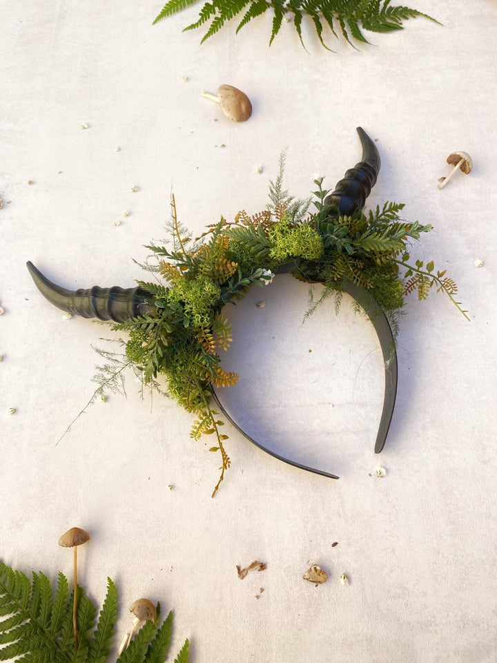 Woodland Horns Crown: Pagan Wiccan Headband, Fairycore Halloween – handmade floral hair accessory by magaela