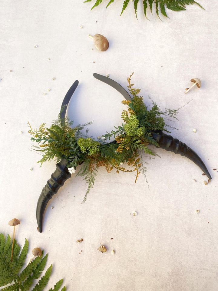 Woodland Horns Crown: Pagan Wiccan Headband, Fairycore Halloween – handmade floral hair accessory by magaela