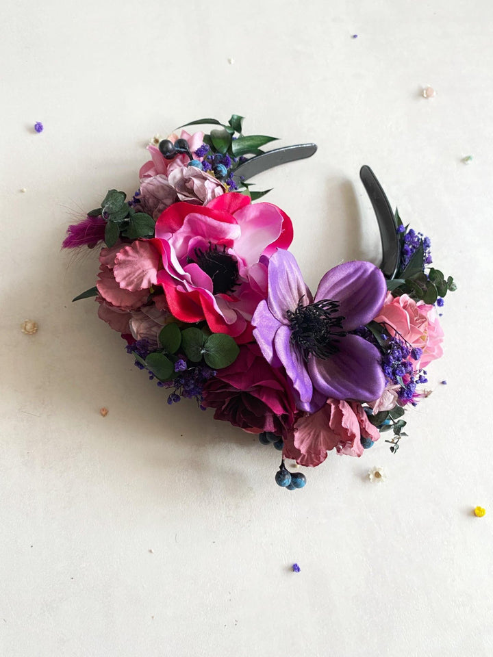 Double sided Frida headband in purple and magenta tones – handmade floral hair accessory by magaela
