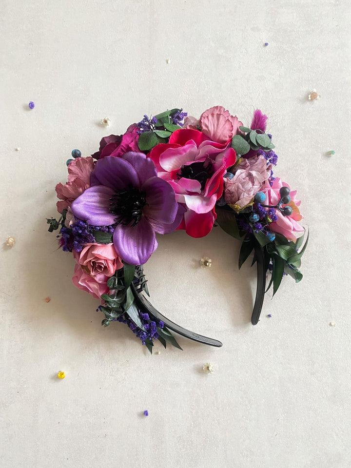 Double sided Frida headband in purple and magenta tones – handmade floral hair accessory by magaela