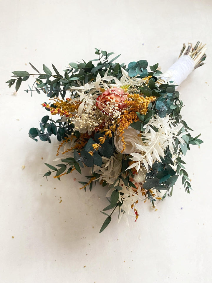 Earthy tones Bridal Bouquet: Rustic Autumn Boho Wedding – handmade floral hair accessory by magaela