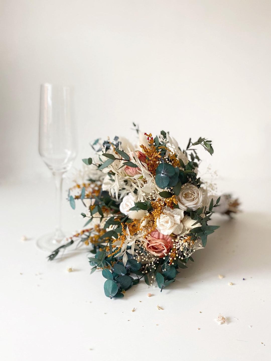 Earthy tones Bridal Bouquet: Rustic Autumn Boho Wedding – handmade floral hair accessory by magaela