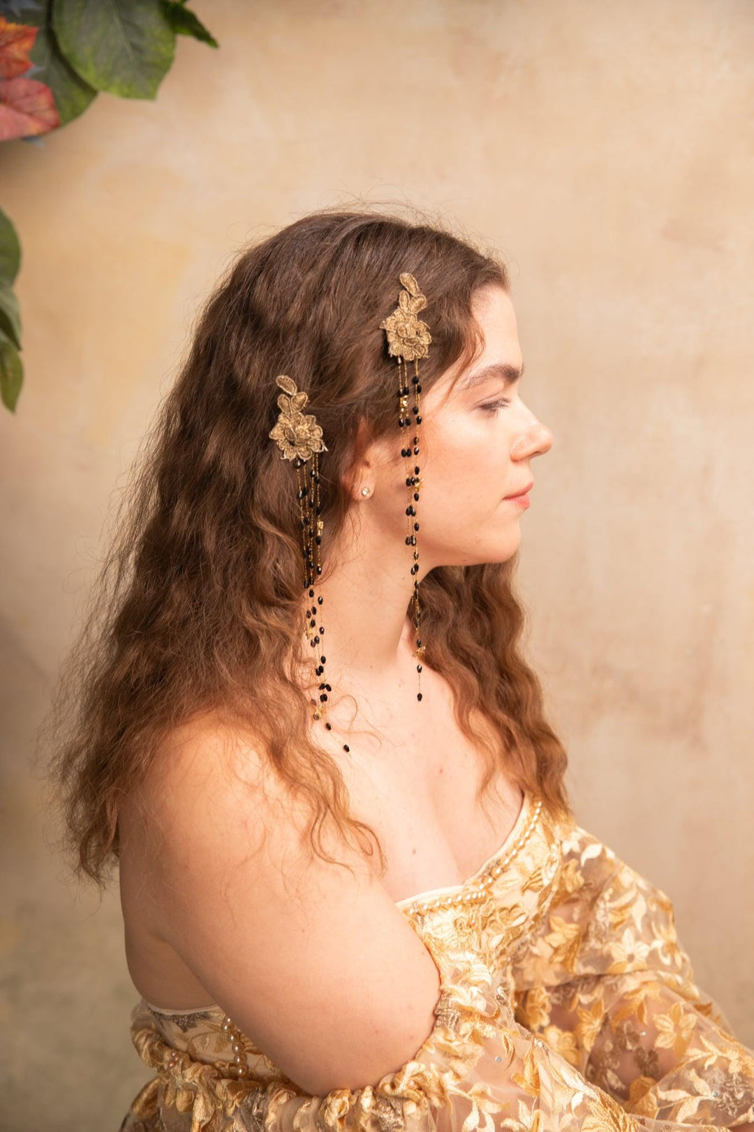 Glam Flower Hair Clip: Beaded Lace Chain, Elegant Wedding Hair Accessory – handmade floral hair accessory by magaela