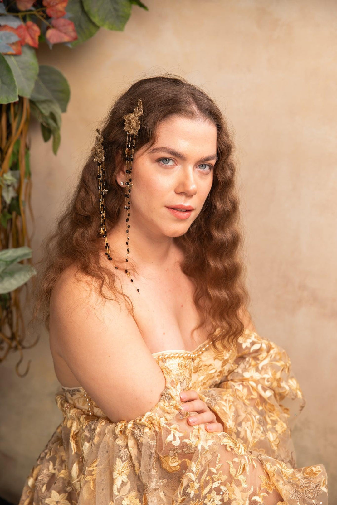 Glam Flower Hair Clip: Beaded Lace Chain, Elegant Wedding Hair Accessory – handmade floral hair accessory by magaela