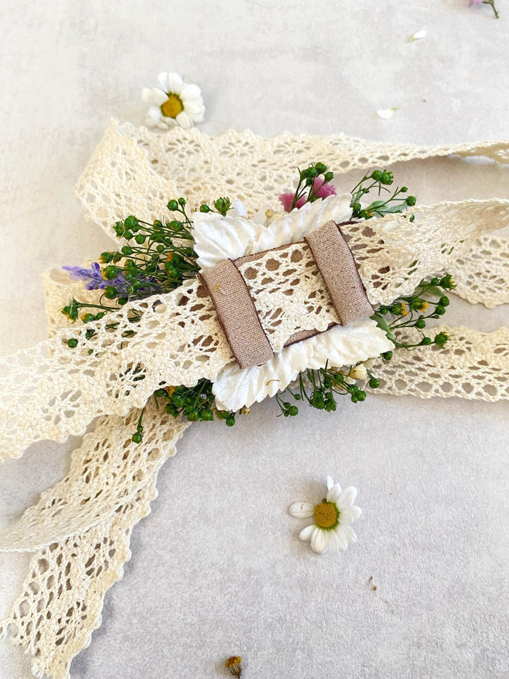 Floral Dog Collar with Lavender & Daisy - Wedding Pet Accessory (M Size) – handmade floral hair accessory by magaela