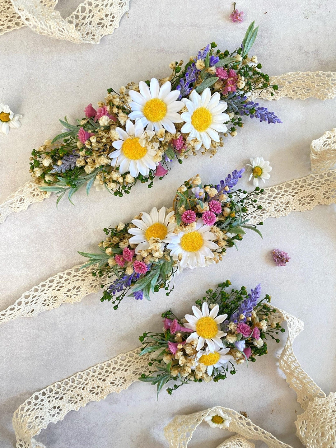 Floral Dog Collar: Lavender Daisy Flower Pet Collar - Wedding Accessory – handmade floral hair accessory by magaela