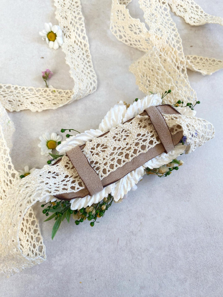 Floral Dog Collar: Lavender & Daisy Flower Collar, Wedding Accessory – handmade floral hair accessory by magaela