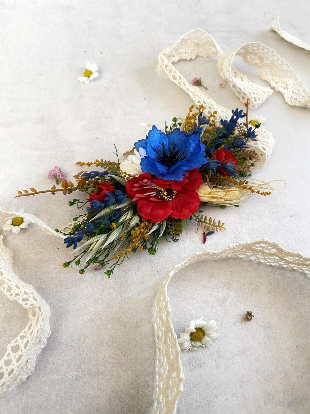 Floral Dog Collar: Poppy Meadow Design, Wedding Accessory (S Size) – handmade floral hair accessory by magaela