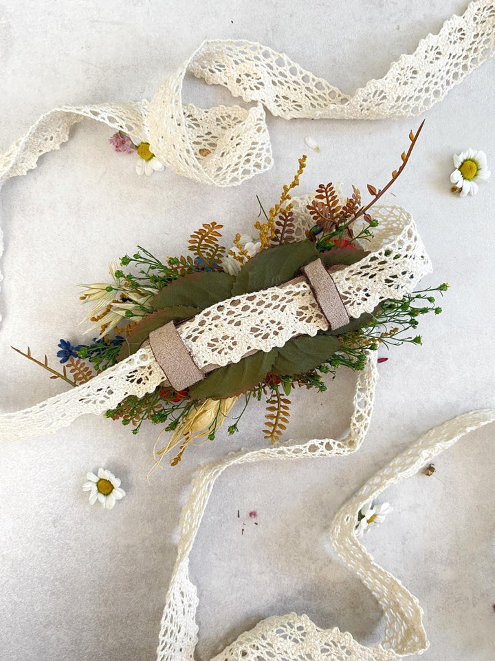 Floral Dog Collar: Poppy Meadow Design, Wedding Accessory (S Size) – handmade floral hair accessory by magaela