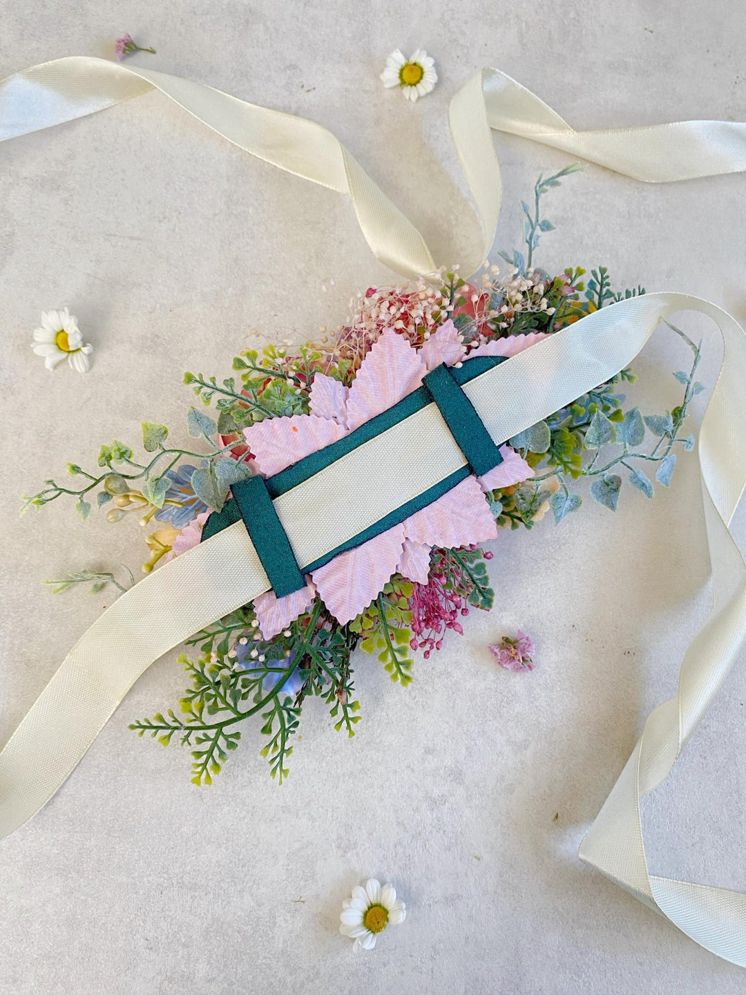 Floral Dog Collar: Garden Wedding Flower Collar, M Size – handmade floral hair accessory by magaela