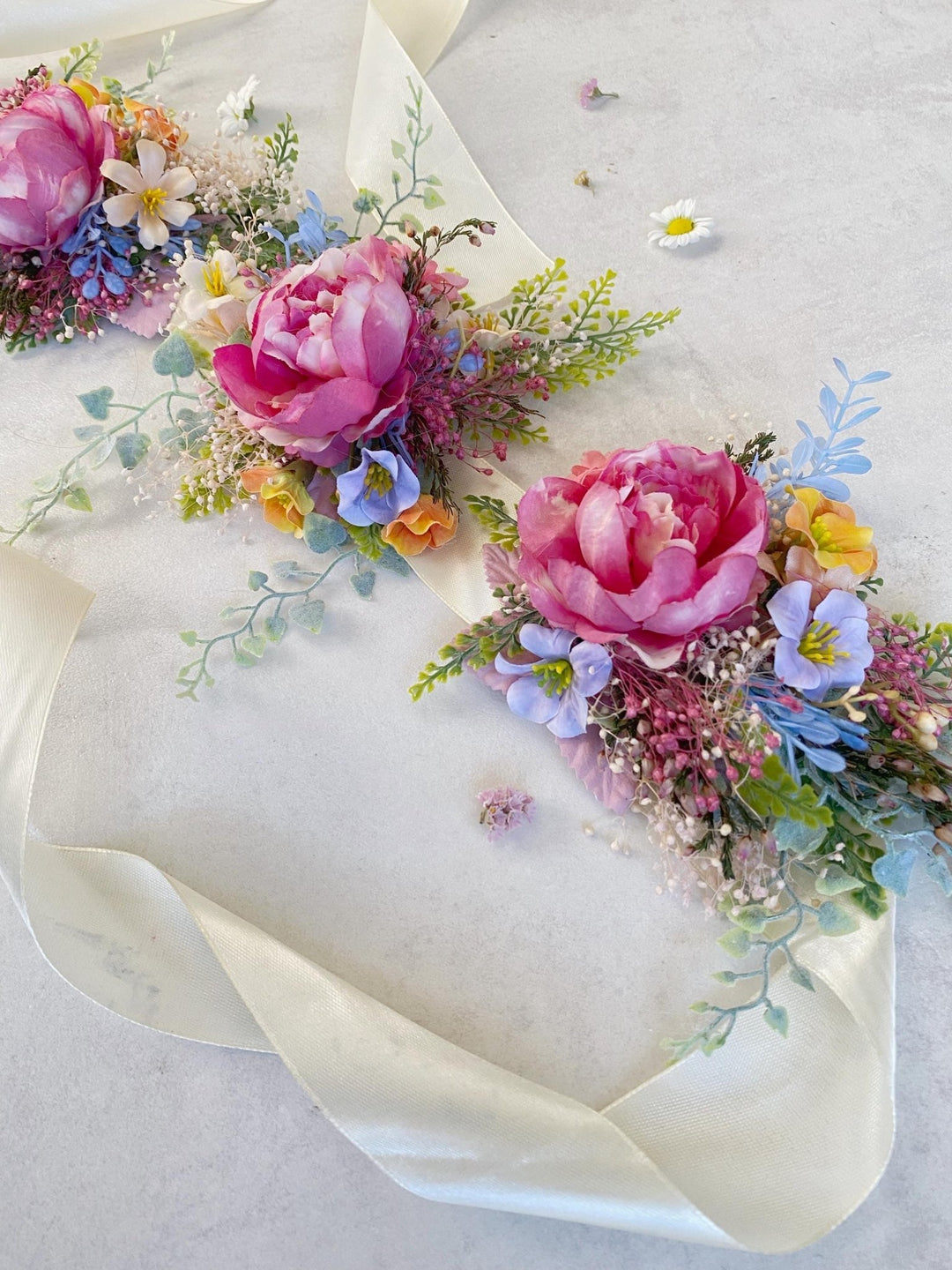 Floral Dog Collar: Garden Wedding Flower Collar (L Size) – handmade floral hair accessory by magaela