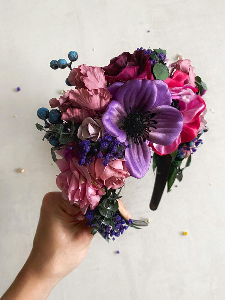 Double sided Frida headband in purple and magenta tones – handmade floral hair accessory by magaela