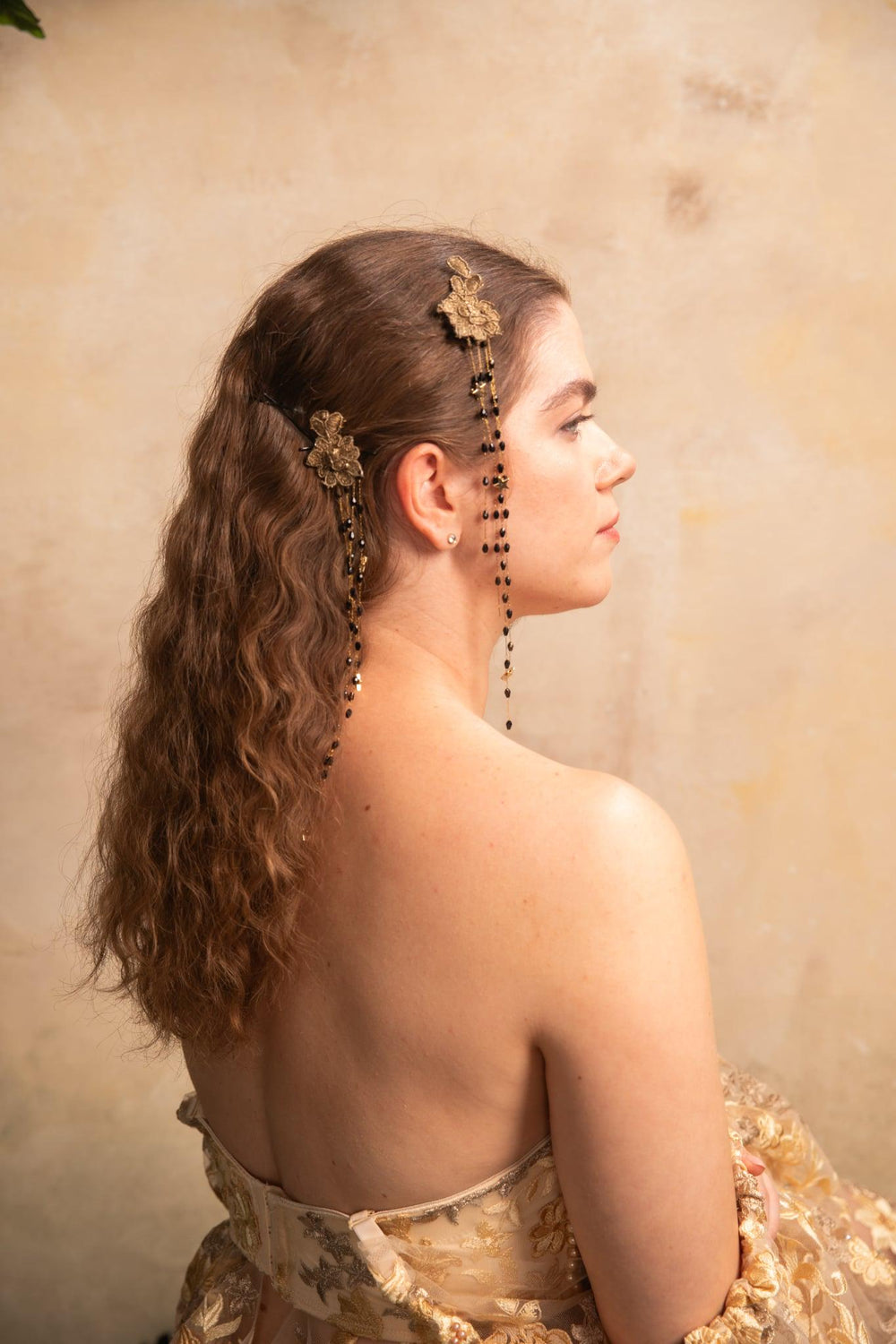 Glam Flower Hair Clip: Beaded Lace Chain, Elegant Wedding Hair Accessory – handmade floral hair accessory by magaela