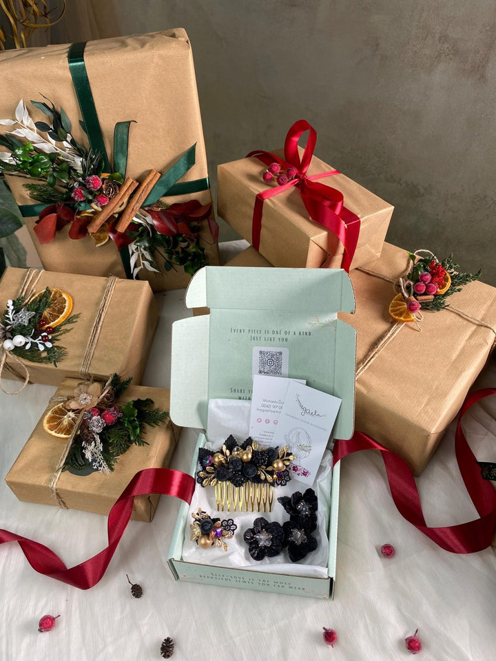 Handmade gift box "A night with the taste of blackberries" - glamour black and gold hair comb, ring and shoes clips – handmade floral hair accessory by magaela