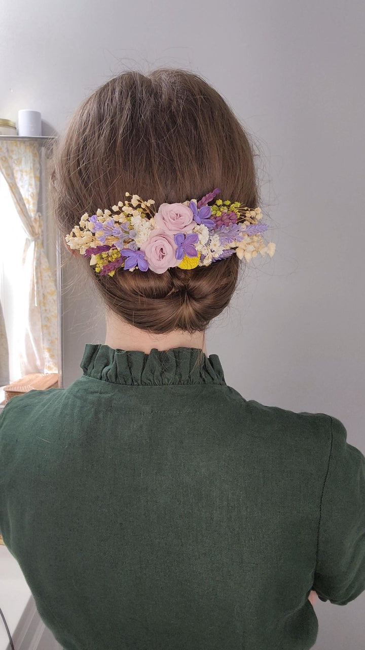 Lavender Meadow Hair Comb – Lilac Bridal Headpiece, Purple Wedding Hair Accessory – handmade floral hair accessory by magaela