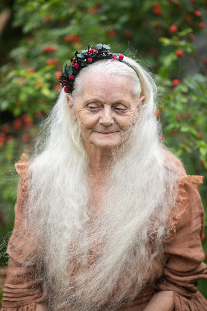 Christmas Flower Headband – Winter Berry Headband, Red Berries & Floral Hair Accessory, Handmade Holiday Hairpiece – handmade floral hair accessory by magaela