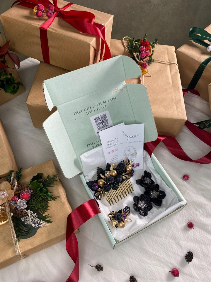 Handmade gift box "A night with the taste of blackberries" - glamour black and gold hair comb, ring and shoes clips – handmade floral hair accessory by magaela