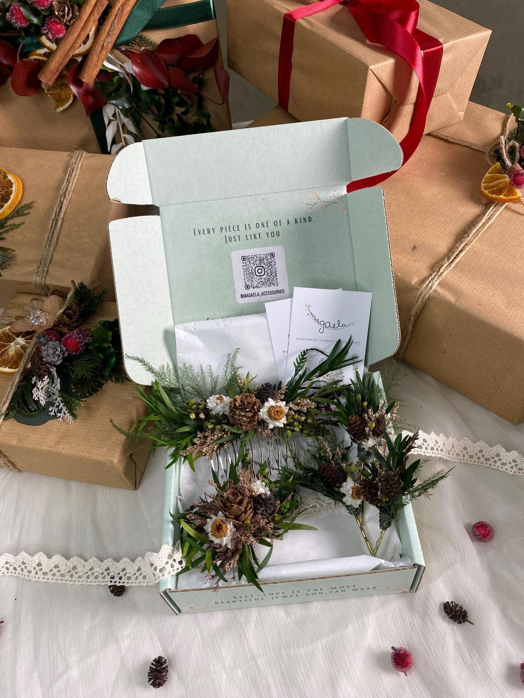 Handmade gift box "The rustling of the forest" - woodland hair comb, bracelet and hairpins – handmade floral hair accessory by magaela