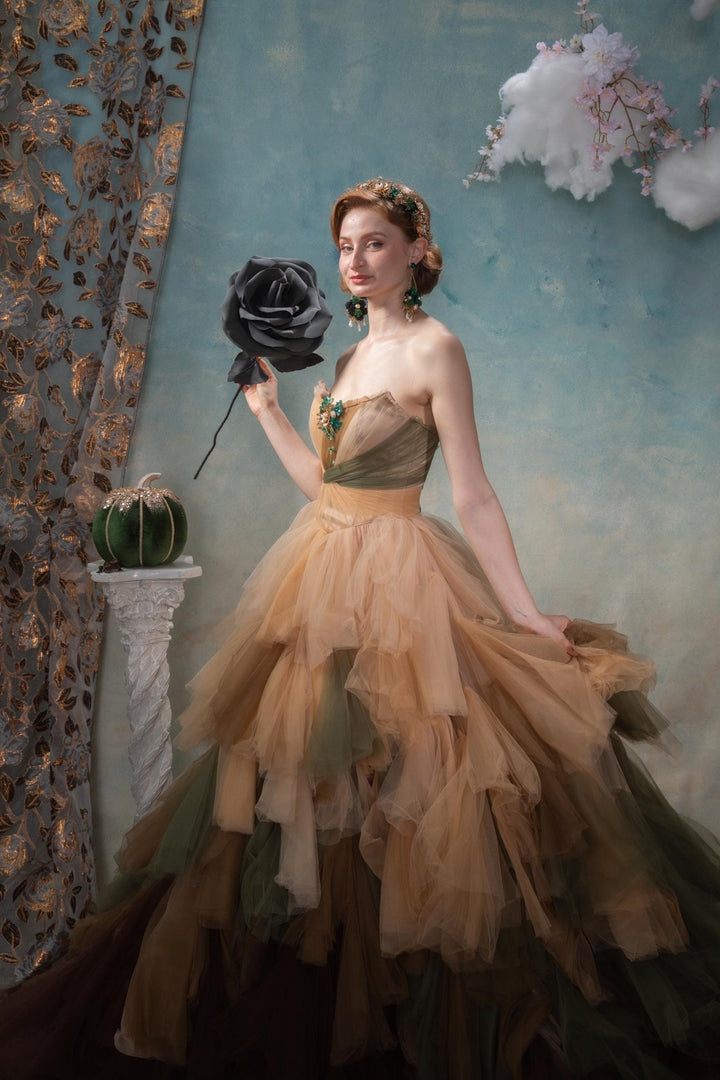 Emerald Green & Gold Flower Brooch – Glam Wedding Jewelry • Luxury Floral Pin – handmade floral hair accessory by magaela