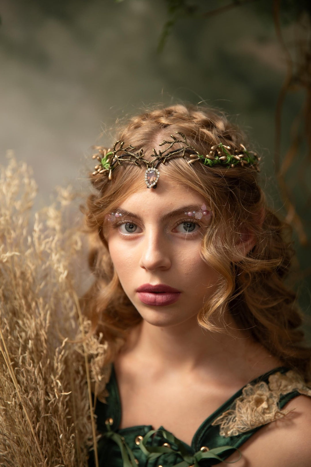 Woodland Wedding Tiara – Green Gold Elven Crown – handmade floral hair accessory by magaela
