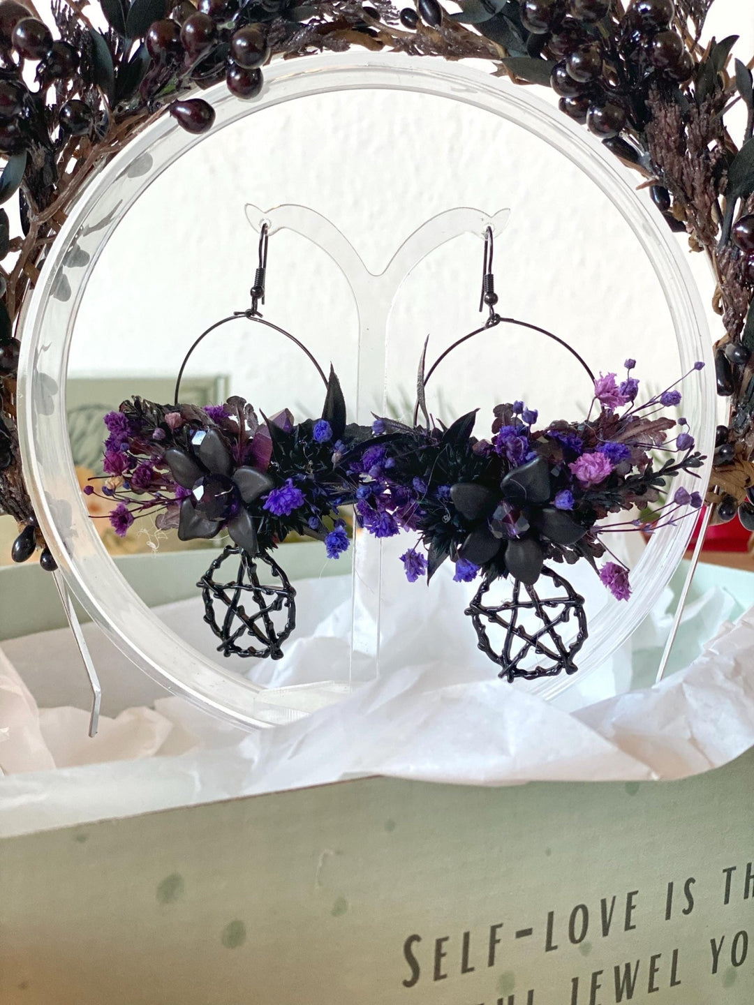 Handmade gift box "Forest witch" - gothic set of headpiece, circle earrings and ring – handmade floral hair accessory by magaela