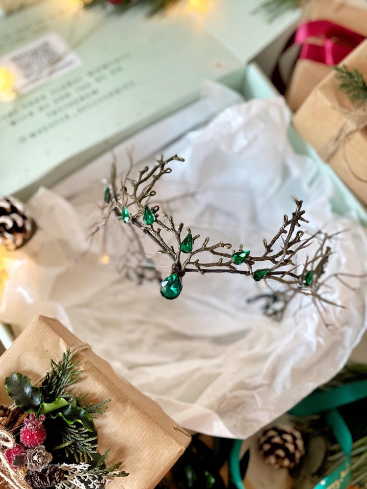 Handamde gift box "Elven secrets" - fairy tiara, rings and earrings – handmade floral hair accessory by magaela