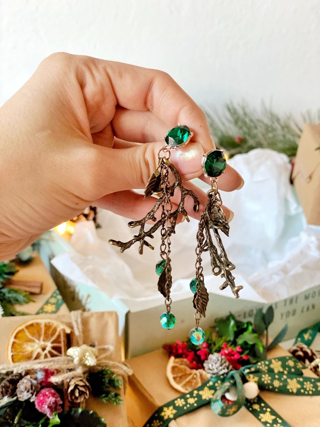 Handamde gift box "Elven secrets" - fairy tiara, rings and earrings – handmade floral hair accessory by magaela