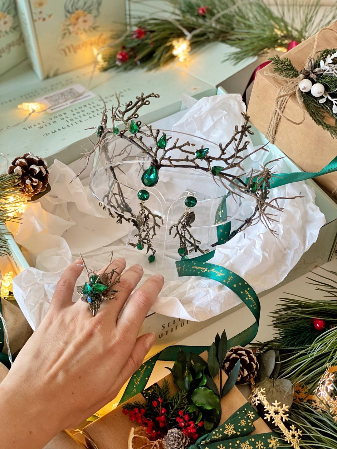 Handamde gift box "Elven secrets" - fairy tiara, rings and earrings – handmade floral hair accessory by magaela