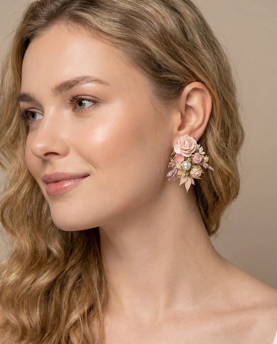 Romantic Floral Hair Comb - Jeanne Dordian Collection – handmade floral hair accessory by magaela