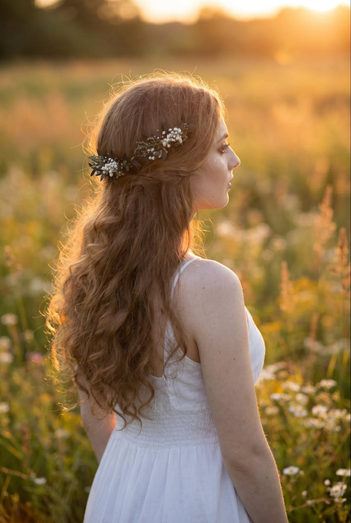 Greenery Wedding Mini Hair Comb : Baby's Breath Bridal Accessory – handmade floral hair accessory by magaela