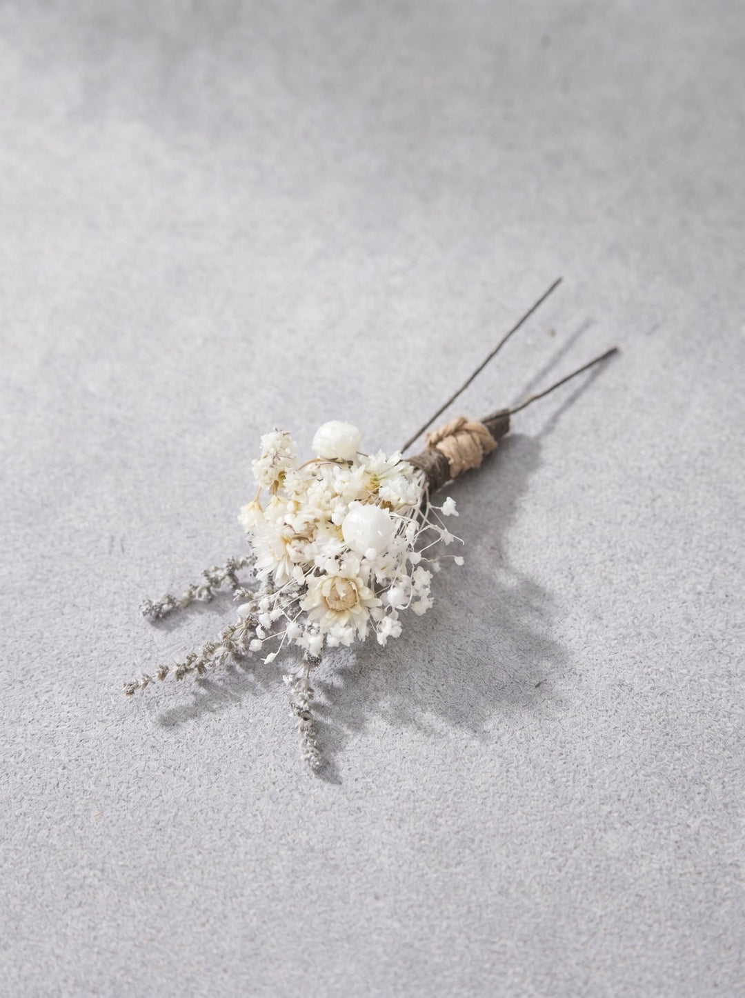 Ivory Baby's Breath Hairpins: Beige Dried Flower Wedding Hair Accessories – handmade floral hair accessory by magaela