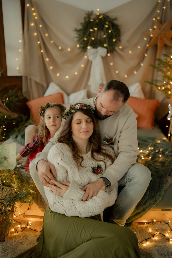 Christmas woodladn brooch with red apple: Winter Coat Pin – handmade floral hair accessory by magaela