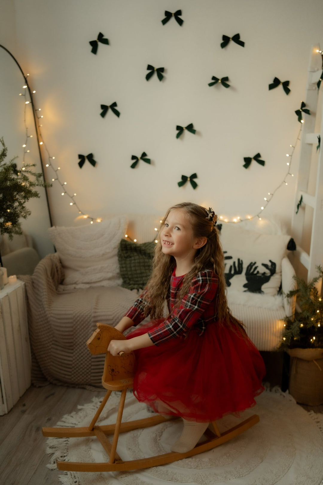 Christmas house hair clip: festive hair accessories for (not only) kids – handmade floral hair accessory by magaela