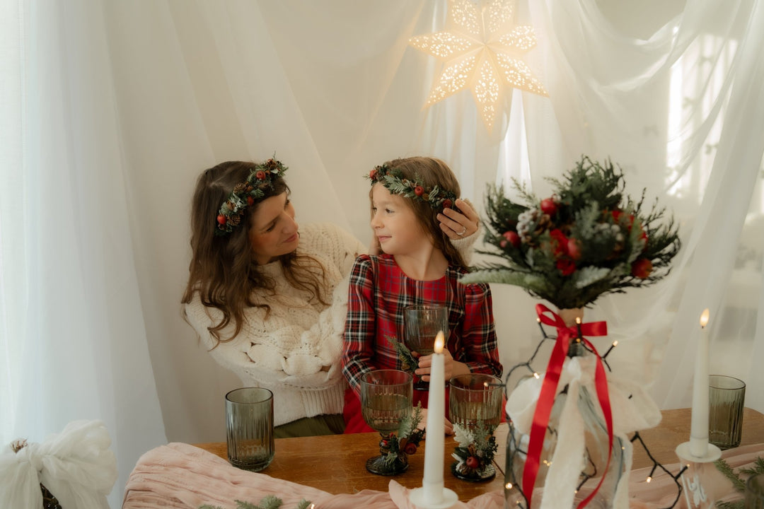 Small winter woodland bouquet: for wedding or Christmas dining – handmade floral hair accessory by magaela