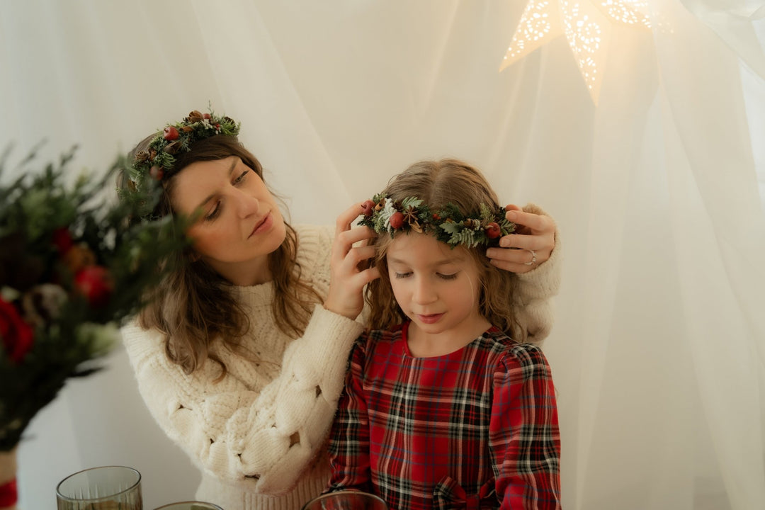 Christmas Hair Wreath with apples and spice: Woodland Winter Headpiece – handmade floral hair accessory by magaela
