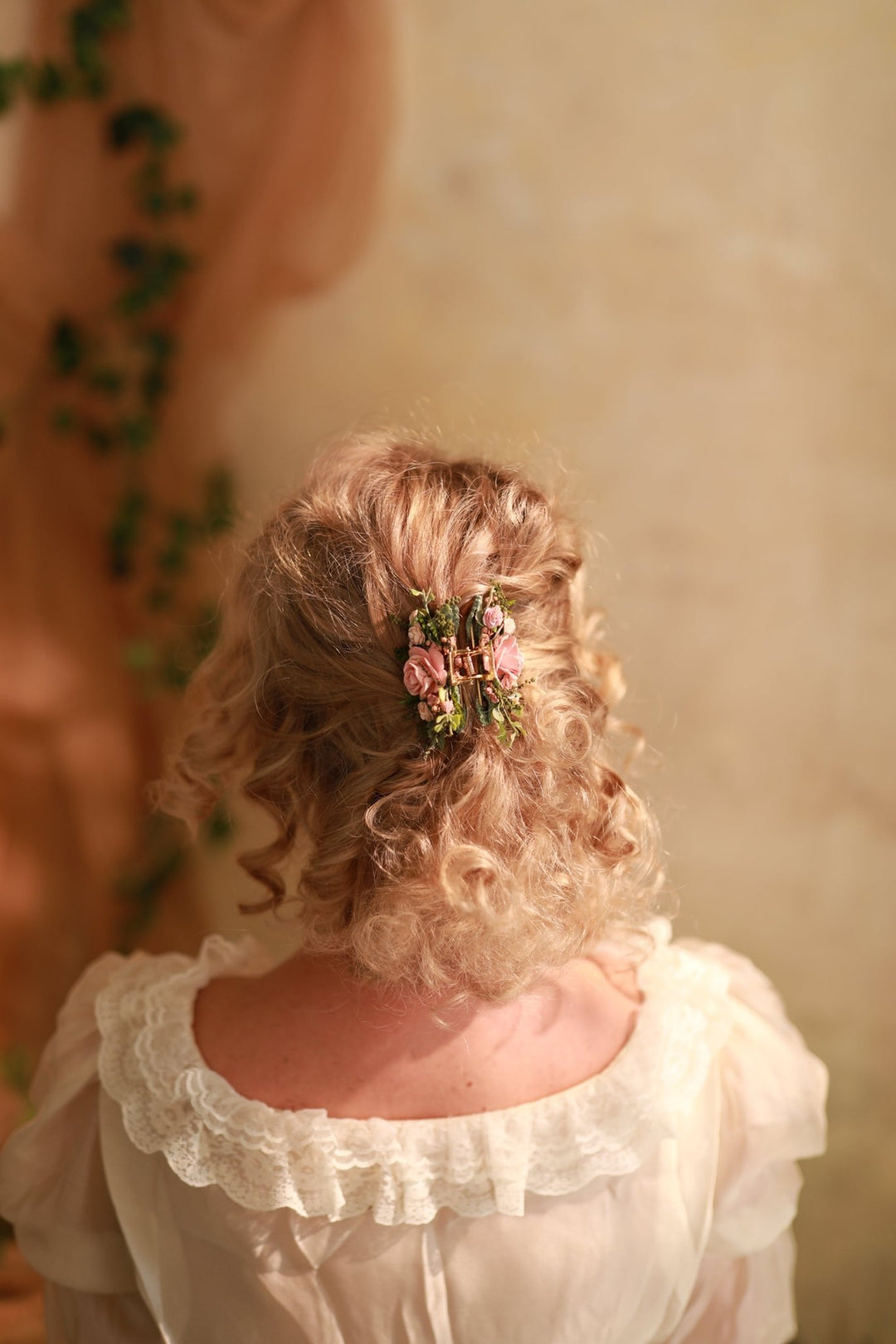 Romantic hair claw clip - dusty pink roses and greenery hair clip – handmade floral hair accessory by magaela