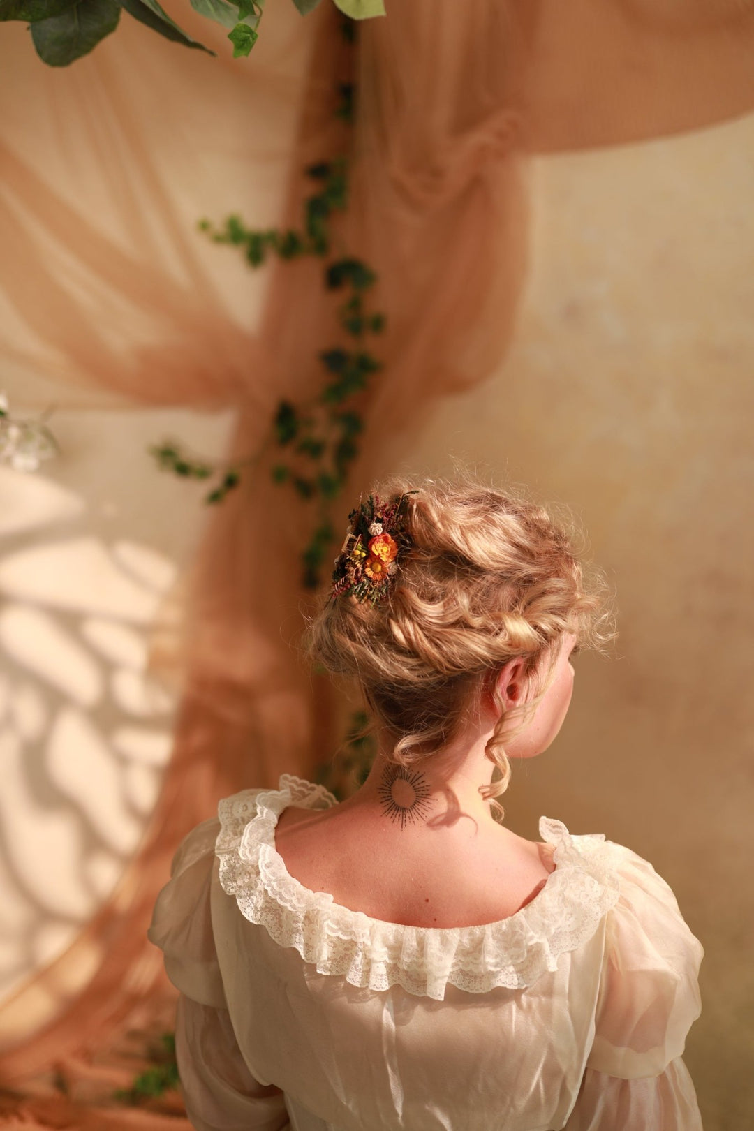 Terracotta hair claw clip - floral hair accessory for everyday wear – handmade floral hair accessory by magaela